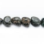 Jaspe Kambaba, jaspe tipo jaspe, propriedades de jaspe kambaba, pedra de crocodilo, jaspe kambaba, Jaspe kambaba chakras, significado das pedras, jóia de kambaba, pedra energética