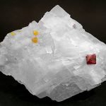 Mineral Norbergita, significado das pedras