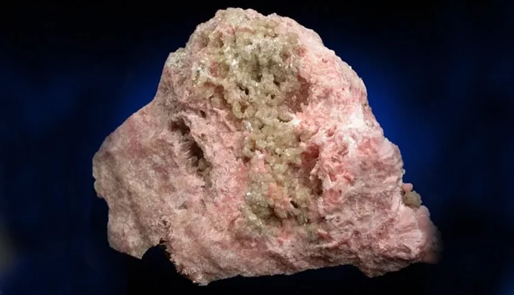 Boehmita o Bohemita: O Mineral que Sustenta a Indústria