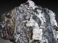 Rammelsbergita Características e propriedades Mineral Rammelsbergita, significado das pedras, Rammelsbergita
