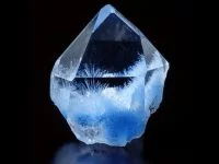 Potencializando a Fertilidade com Cristais: Desvendando o Poder das Pedras Preciosas Significado pedra Dumortierite