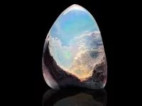 13 Lendas de Pedras Preciosas: Histórias Místicas que Encantam o Mundo Significado pedra Opalo