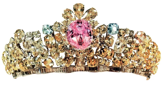 diamante rosa mais caro, diamante mais famoso, Noor-Ul-Ain Pink Diamond