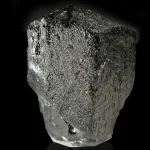 Significado das pedras serendibita 