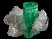 Quais são as Melhores Pedras para a Ansiedade? Significado e poderes curativos da esmeralda