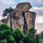 A história da Pedra que Chora da Ilha de Bornéu